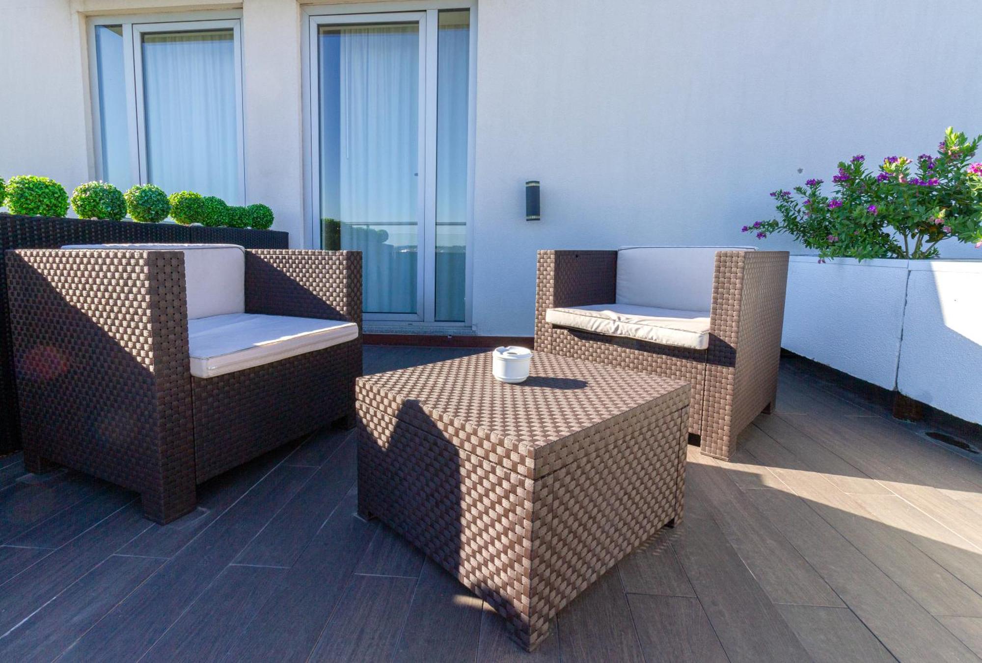 Twin Room Terrace